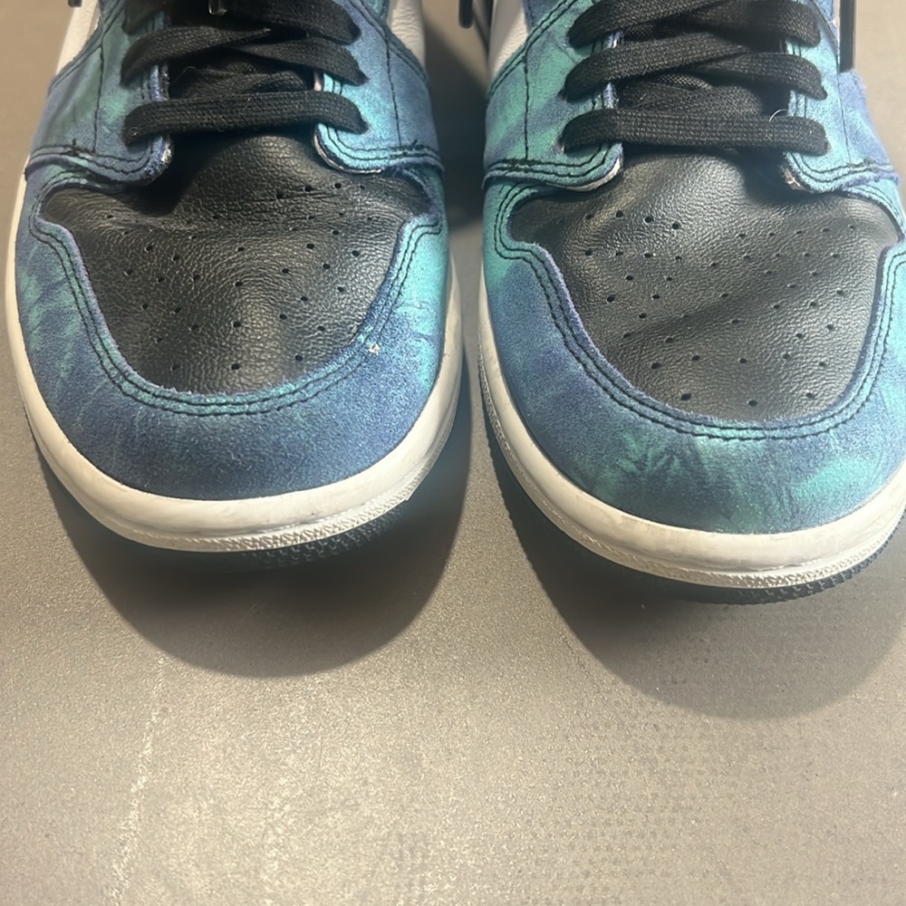 Jordan 1 Retro High Tie Dye Women's Shoes - Picture 3 of 10